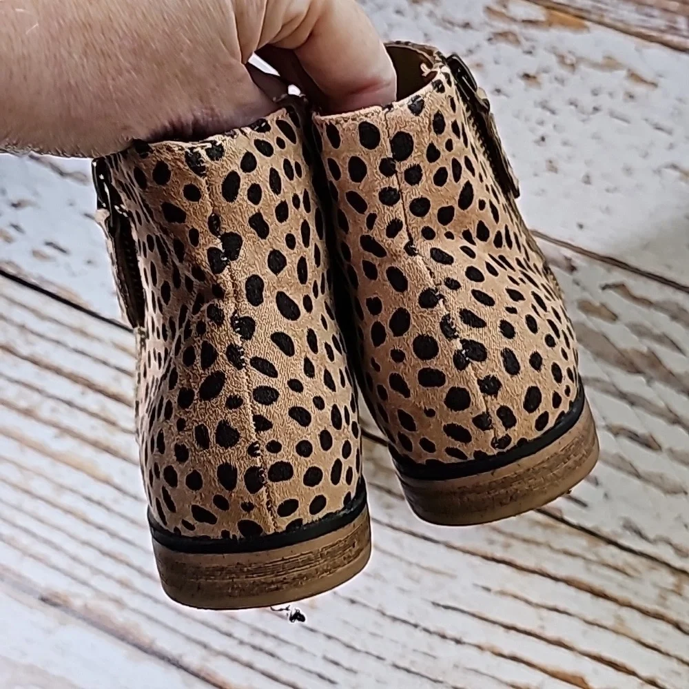Cat & Jack sz 3 girls animal print tan black ankle boots